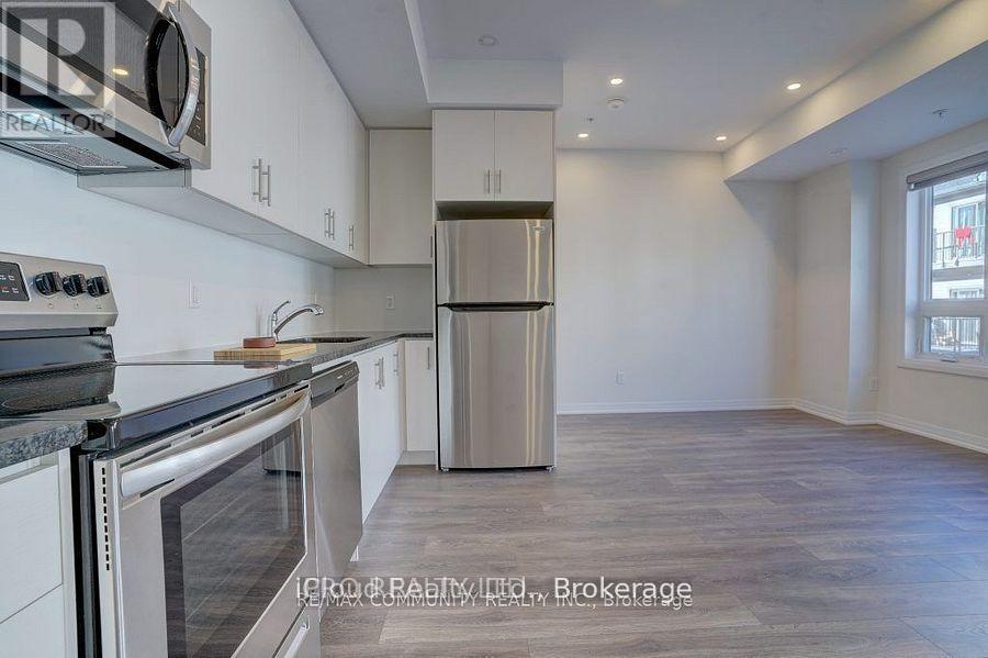 #114 2635 WILLIAM JACKSON DRIVE - 25