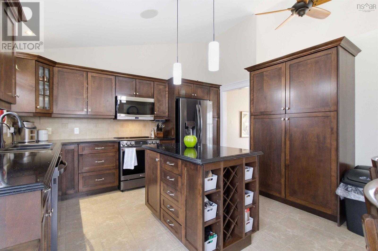 Property 10 of 49 of 301 Preakness Crescent