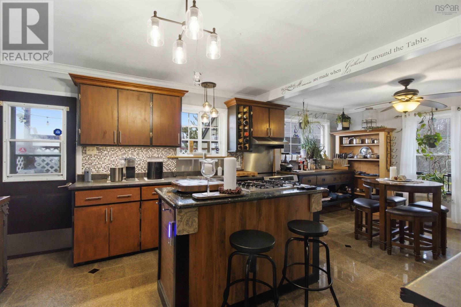 Property 18 of 48 of 66 Parkwood Drive Drive