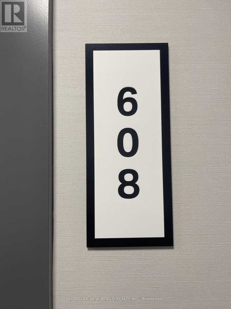 608 - 758 DOVERCOURT ROAD