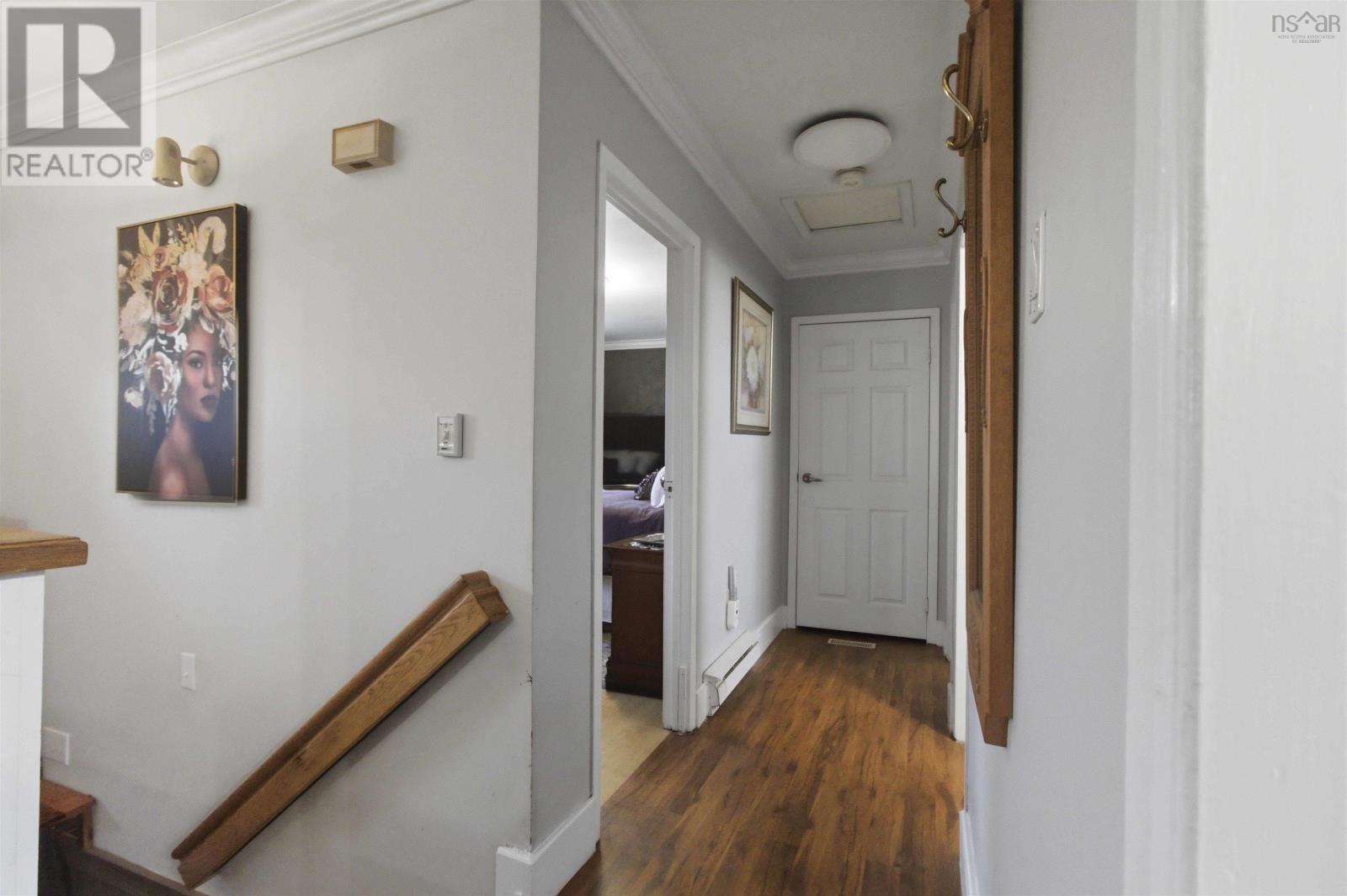 Property 20 of 48 of 66 Parkwood Drive Drive