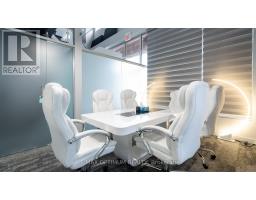101 - 1055 Canadian Place, Mississauga, ON L4W0C2 Photo 10