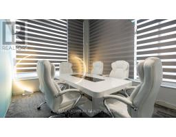 101 - 1055 Canadian Place, Mississauga, ON L4W0C2 Photo 6