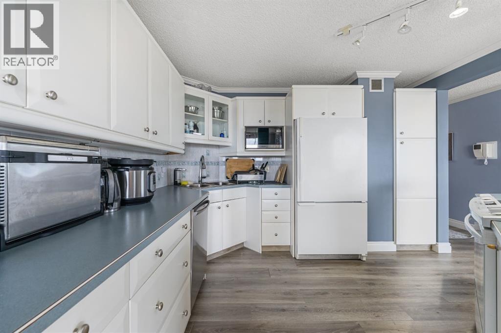 #1150 1001 13 Avenue SW - 19