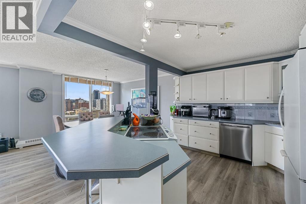 #1150 1001 13 Avenue SW - 18
