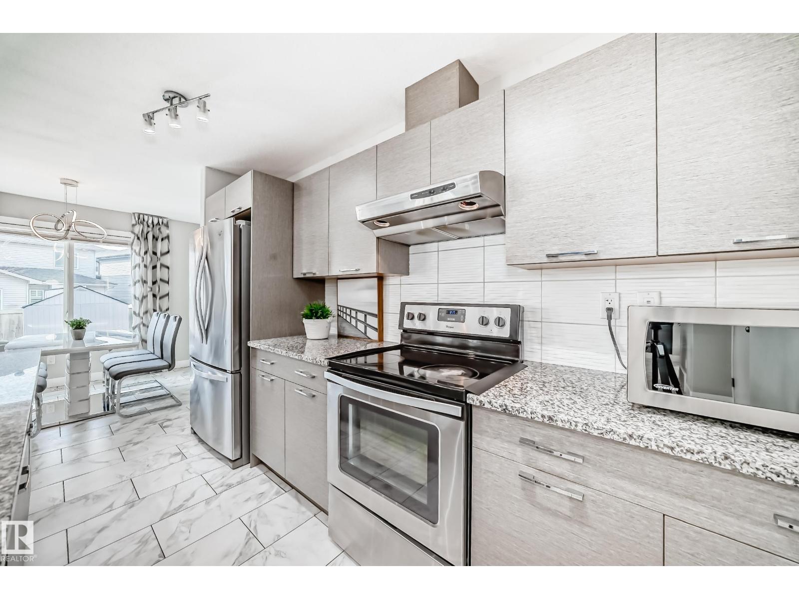 4404 6 ST NW, Edmonton