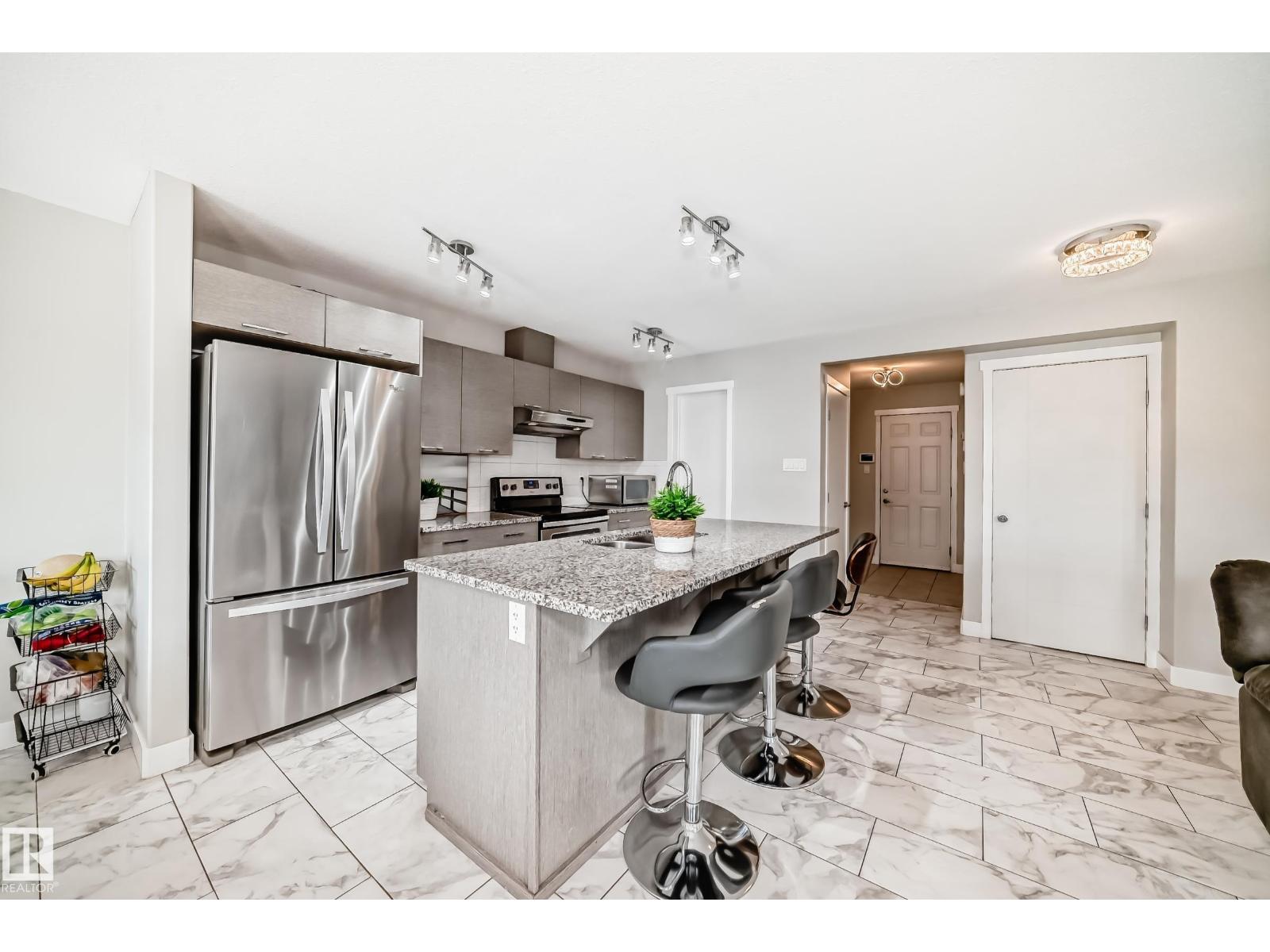 4404 6 ST NW, Edmonton