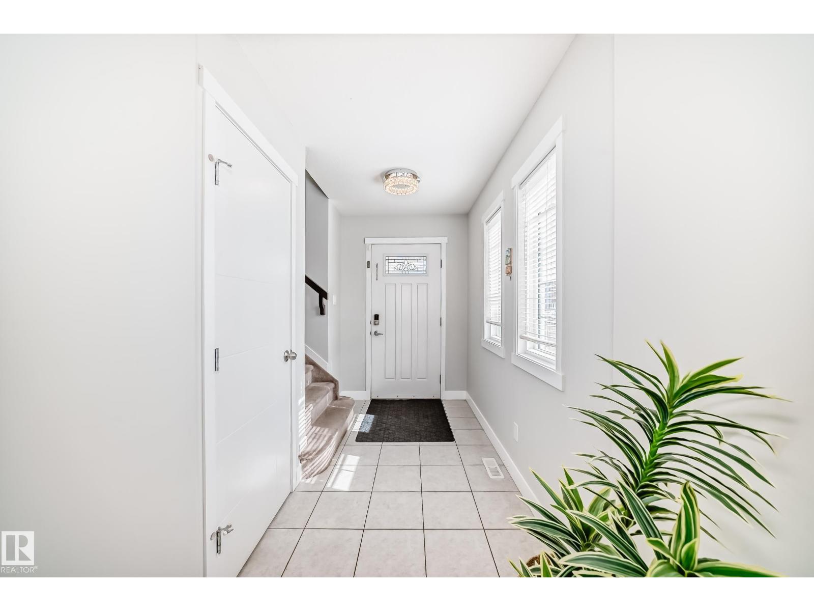 4404 6 ST NW, Edmonton