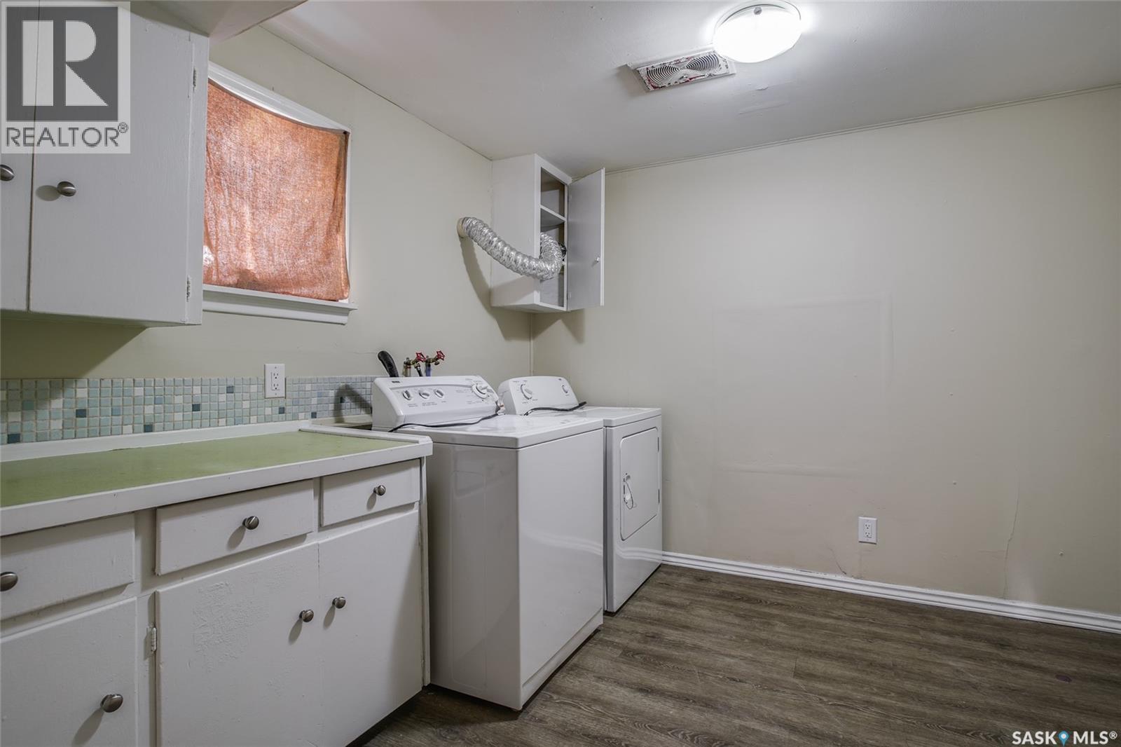 327 Q AVENUE S - 14