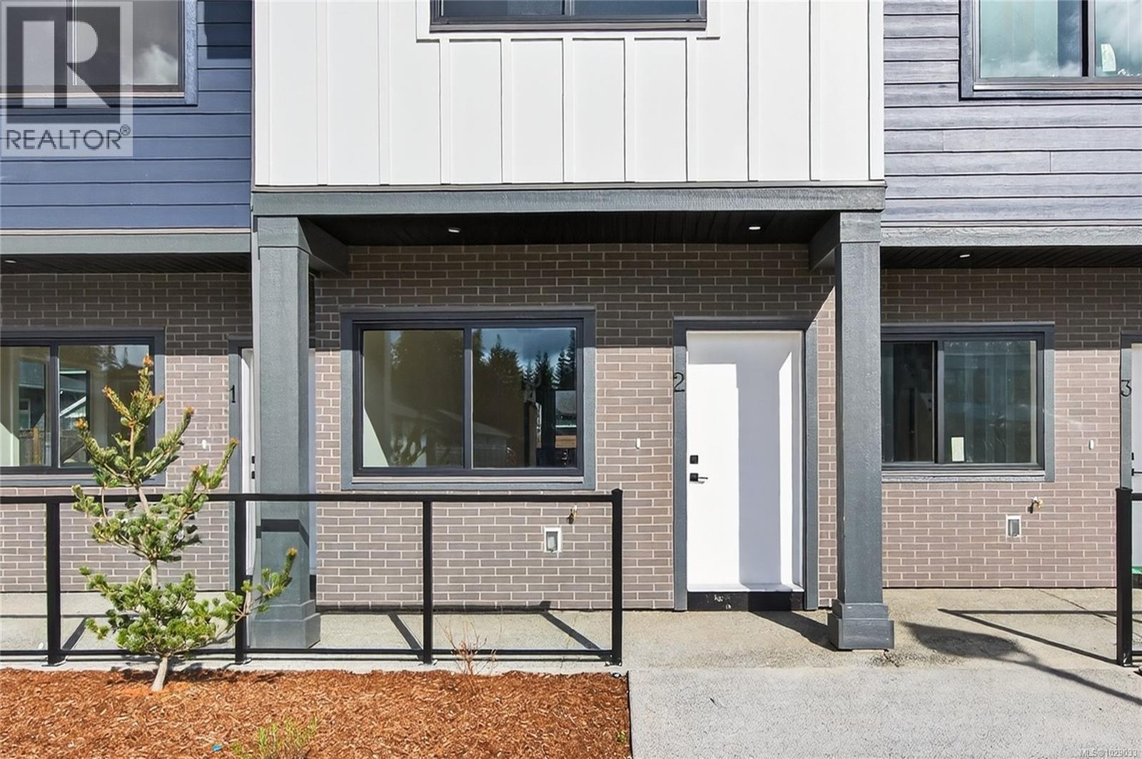 #4 704 BEAVER CREEK BLVD - 2