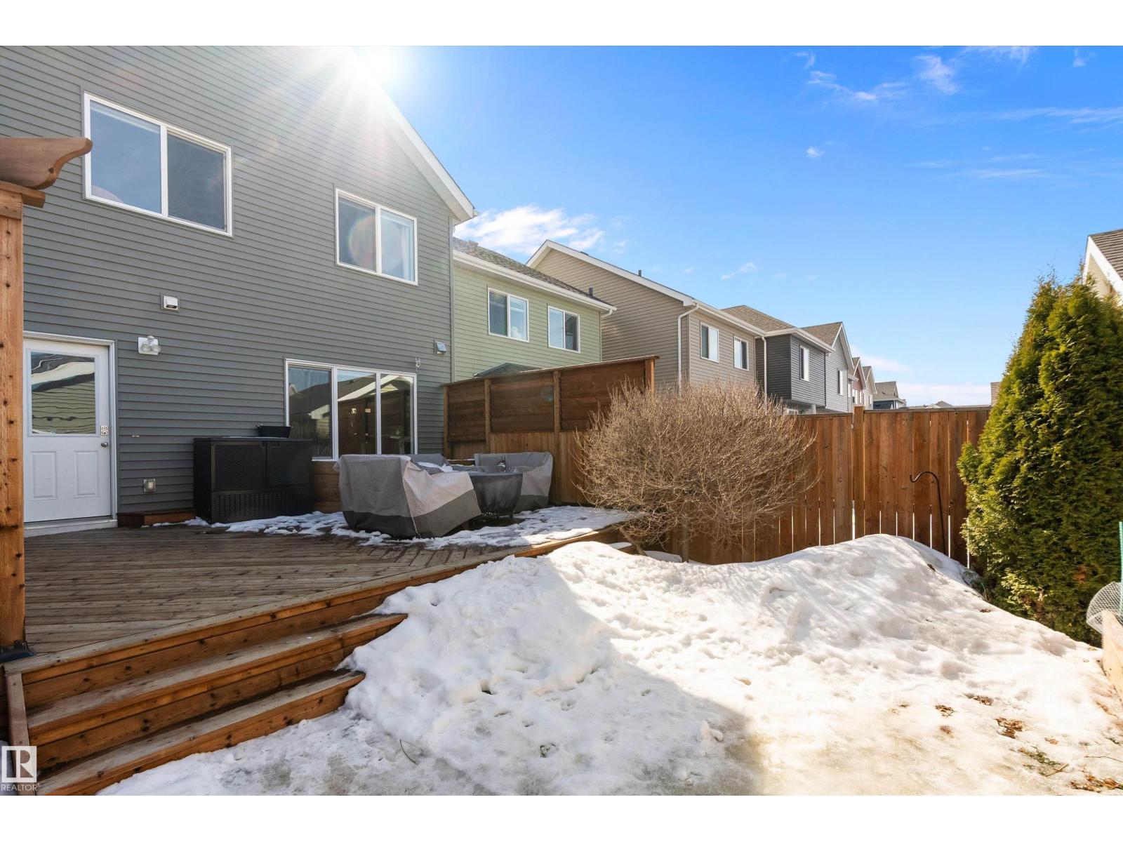 8324 23 AV SW, Edmonton