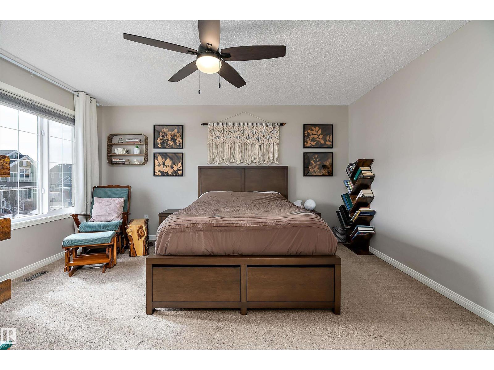 8324 23 AV SW, Edmonton