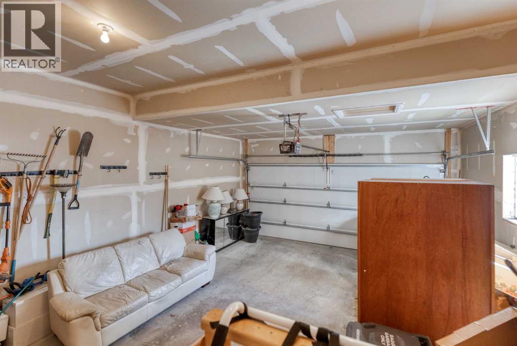 158 Fireside Bend, Cochrane