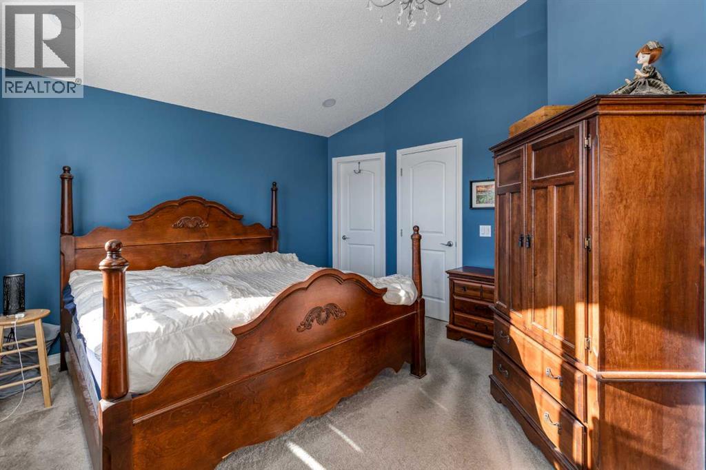 158 Fireside Bend, Cochrane