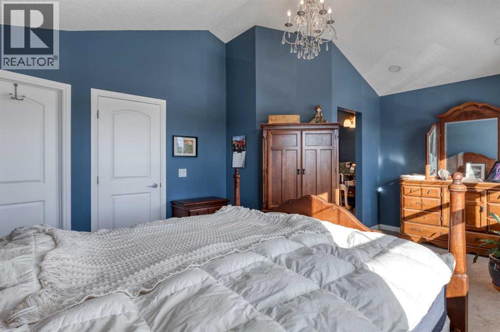 158 Fireside Bend, Cochrane