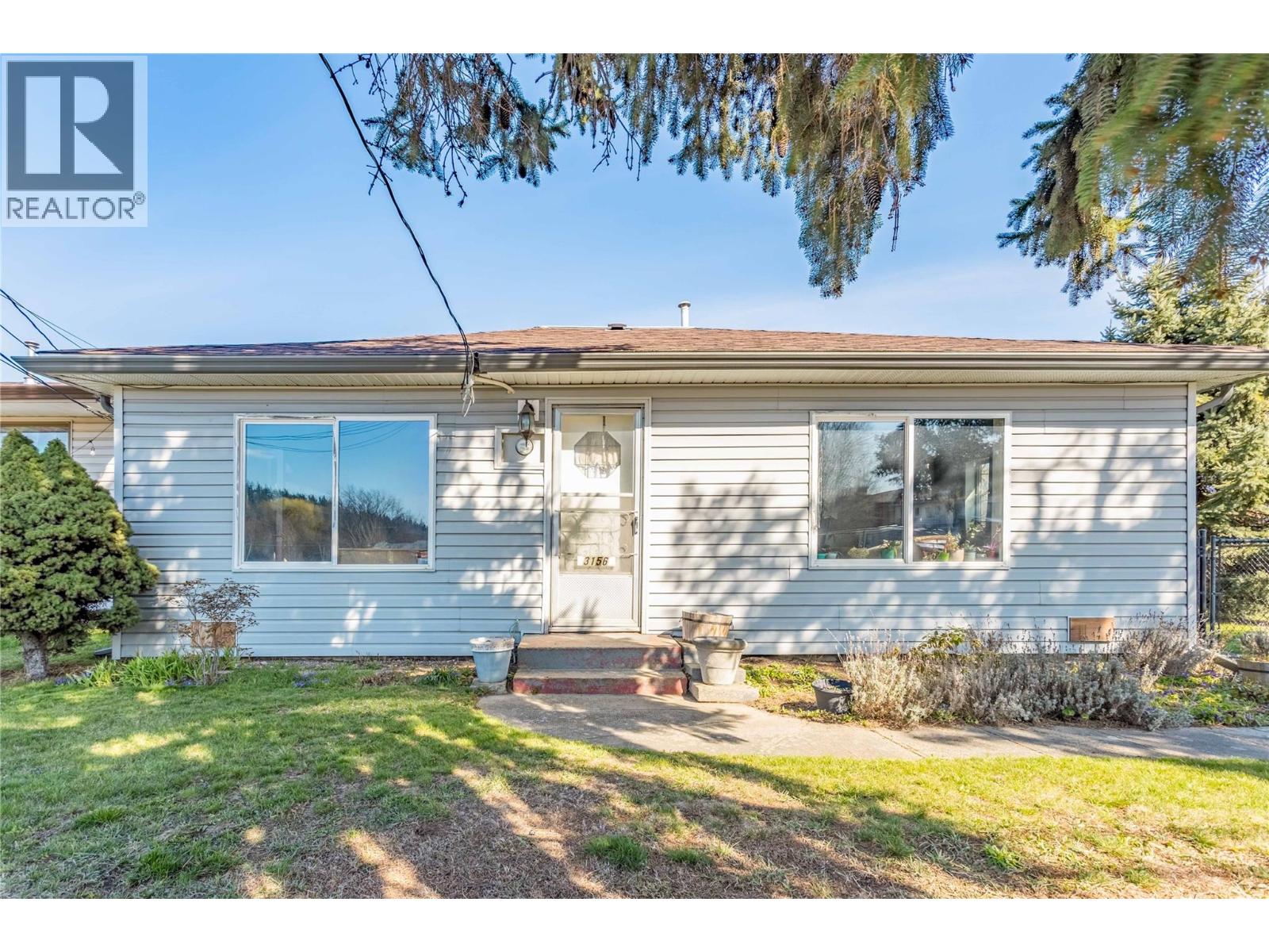 3156 Woodsdale Road, Lake Country