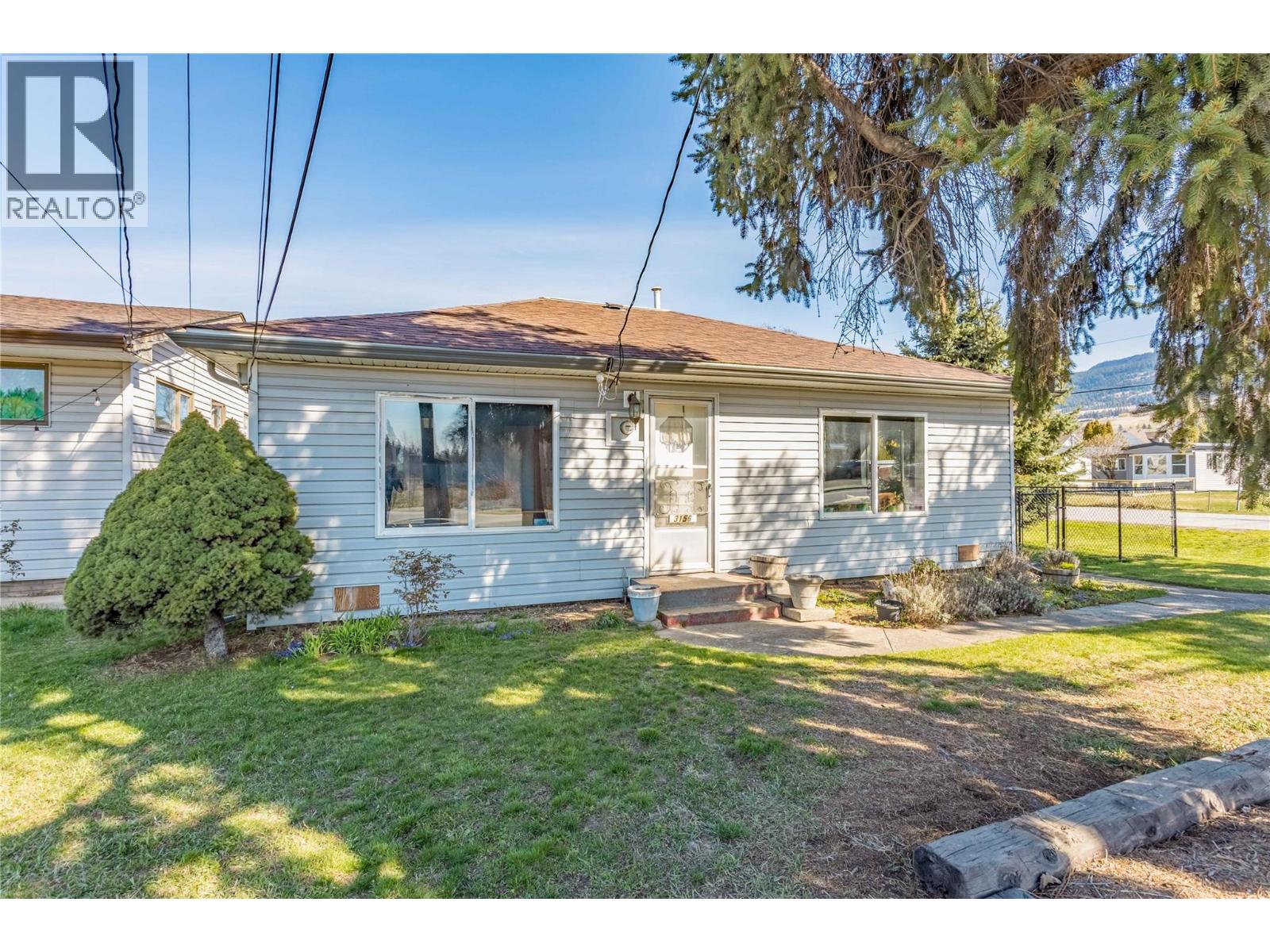 3156 Woodsdale Road, Lake Country