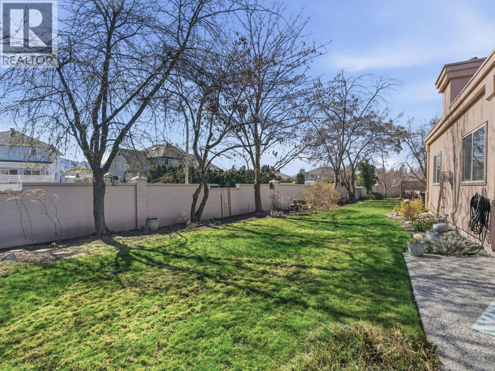 650 Lexington Drive Unit# 116, Kelowna