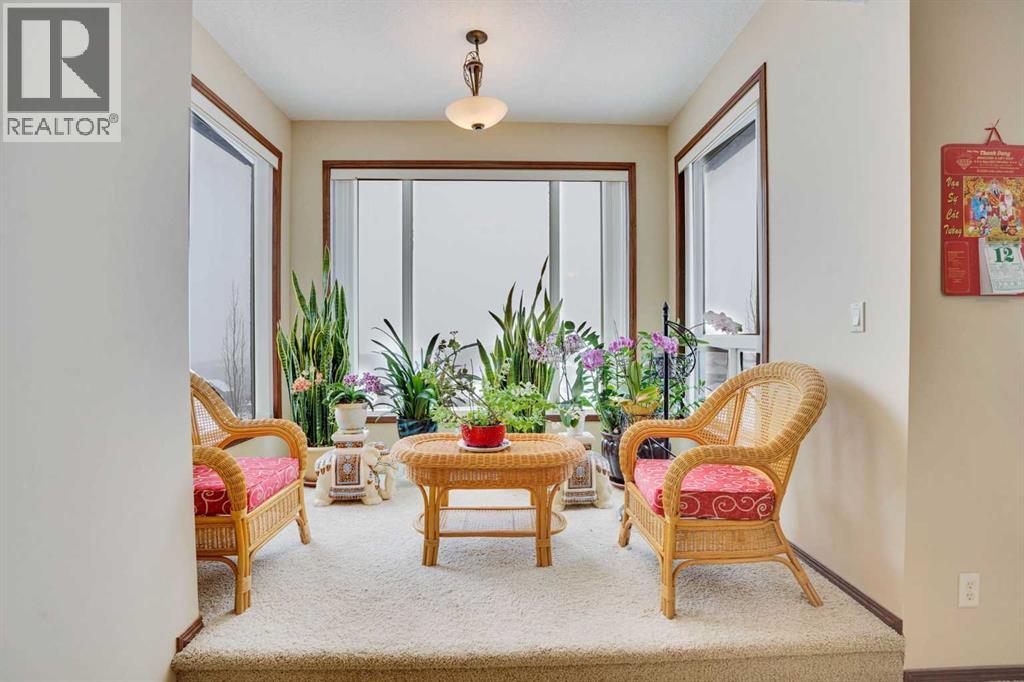 Single Family House for Sale in  Tremblant Way SW Springbank Hill Calgary 