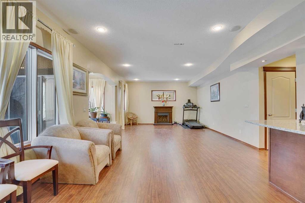 Single Family House for Sale in  Tremblant Way SW Springbank Hill Calgary 