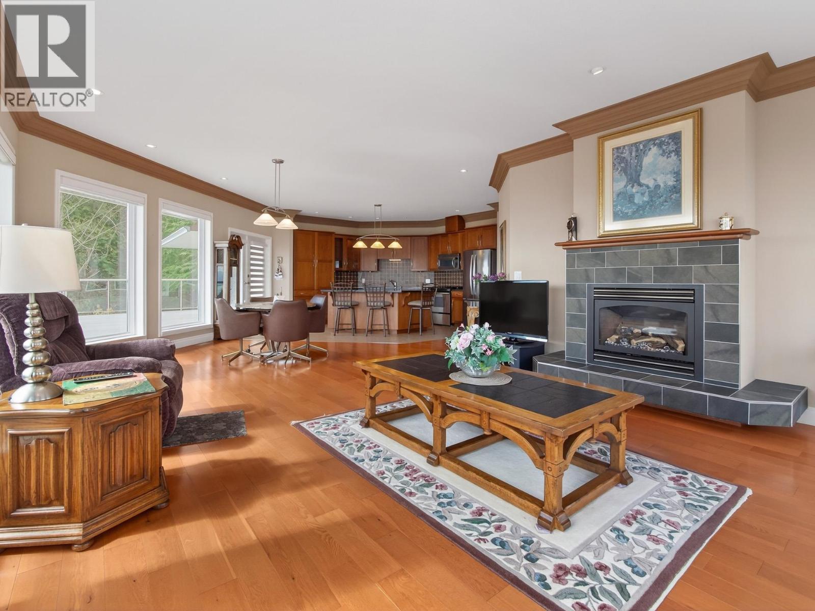 6249 BAILLIE ROAD, Sechelt