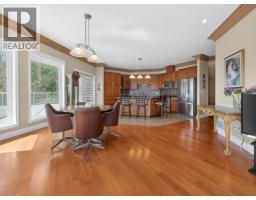 6249 Baillie Road, Sechelt, BC V7Z0R5 Photo 8