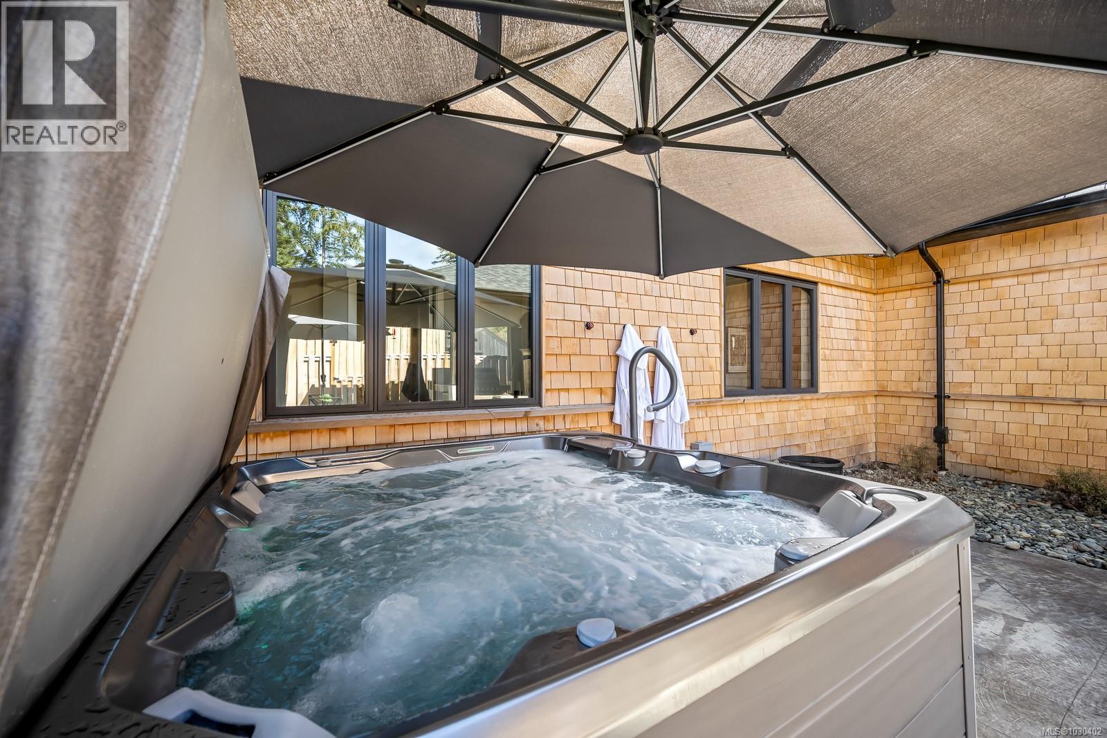 4615 Thompson Clarke Dr E, Bowser