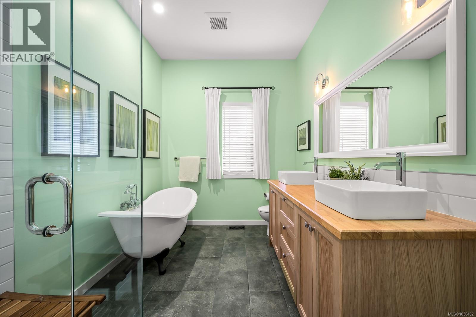 4615 Thompson Clarke Dr E, Bowser