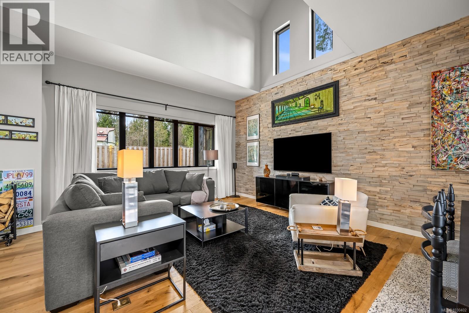 4615 Thompson Clarke Dr E, Bowser