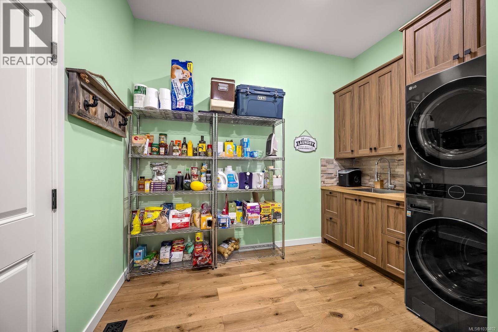 4615 Thompson Clarke Dr E, Bowser