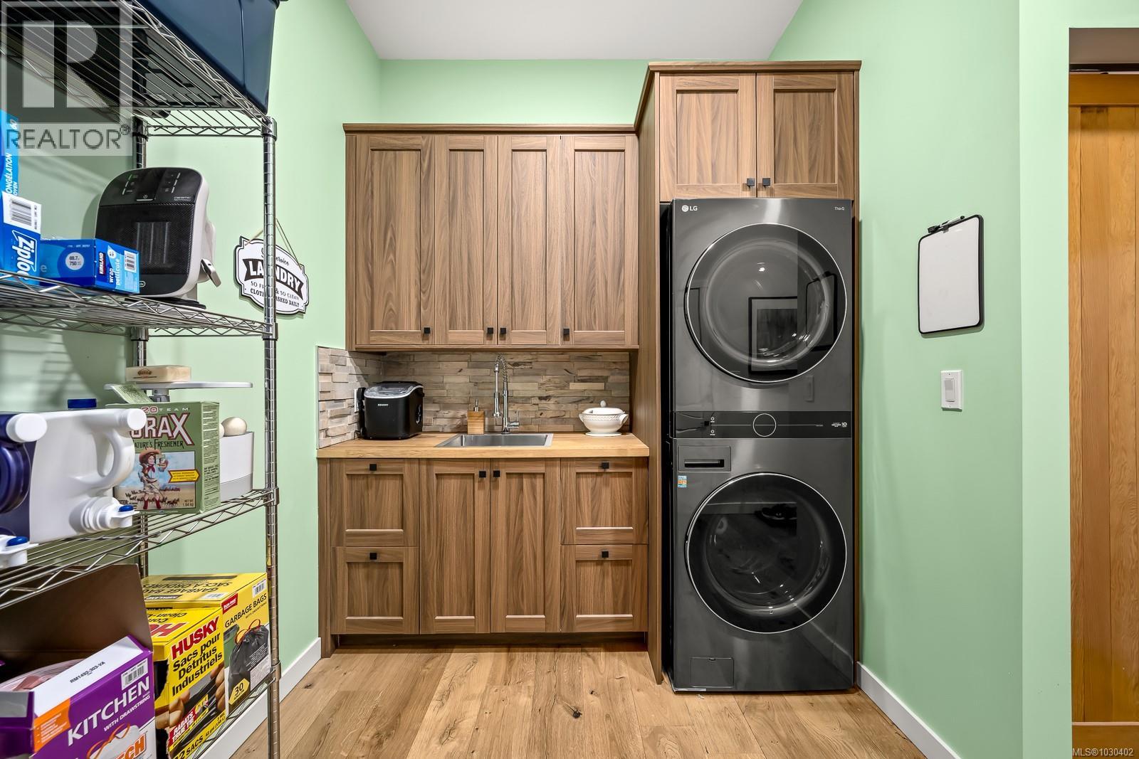 4615 Thompson Clarke Dr E, Bowser