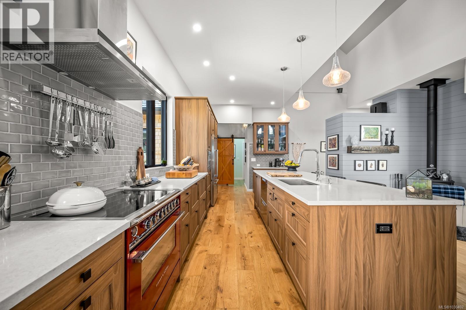 4615 Thompson Clarke Dr E, Bowser