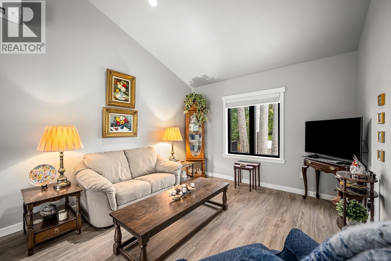 4615 Thompson Clarke Dr E, Bowser