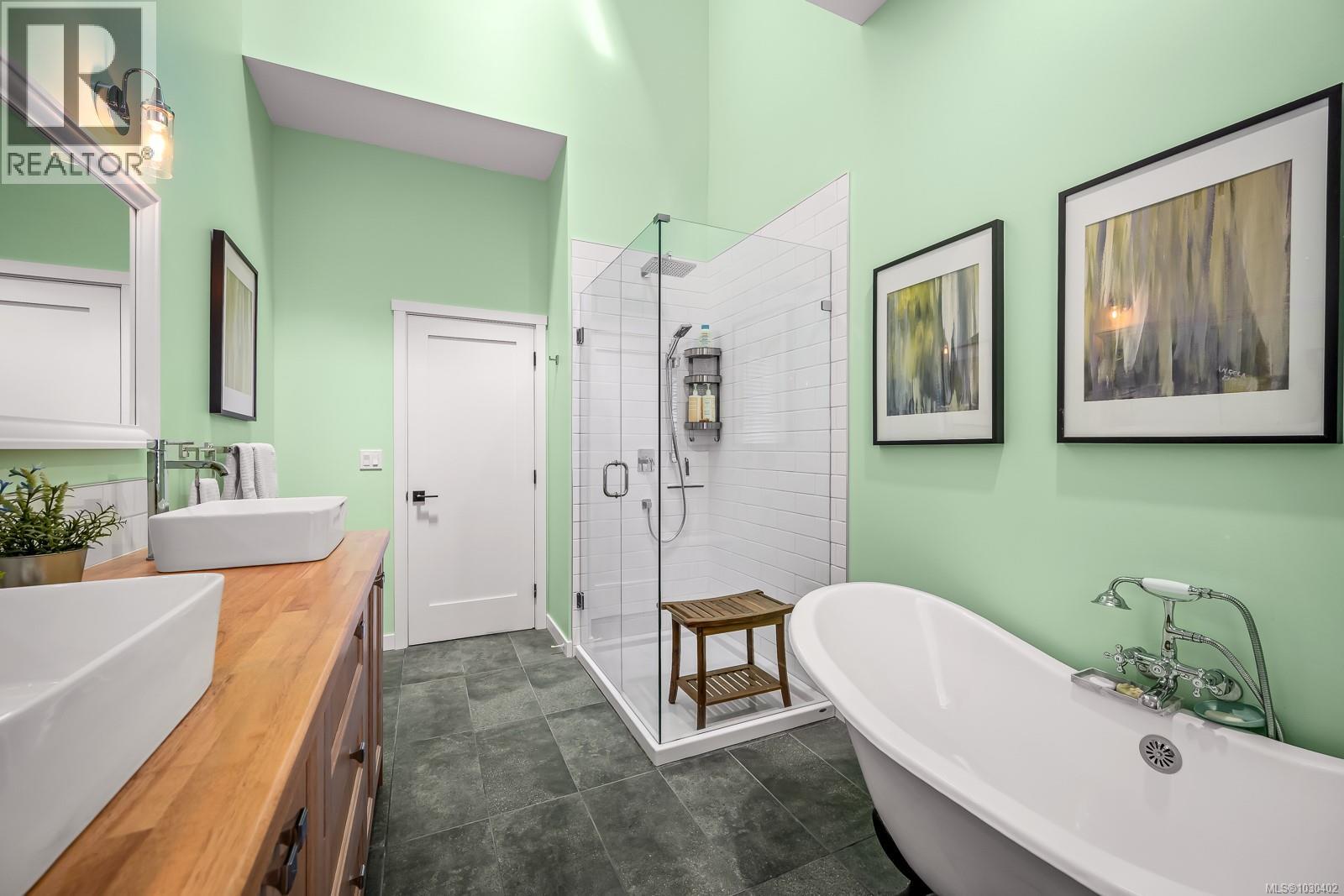 4615 Thompson Clarke Dr E, Bowser