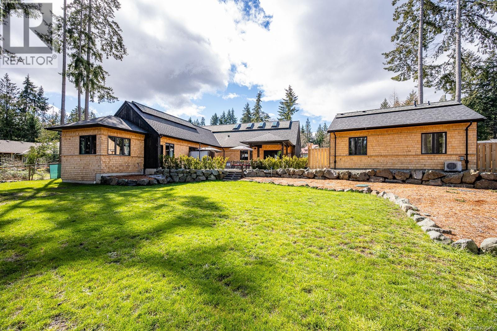 4615 Thompson Clarke Dr E, Bowser