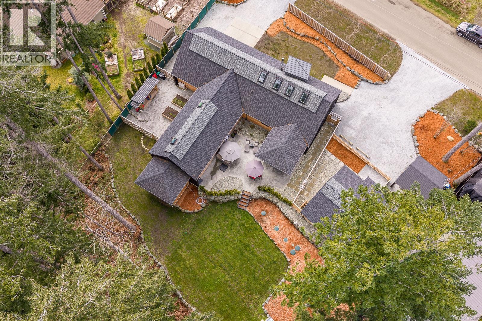 4615 Thompson Clarke Dr E, Bowser