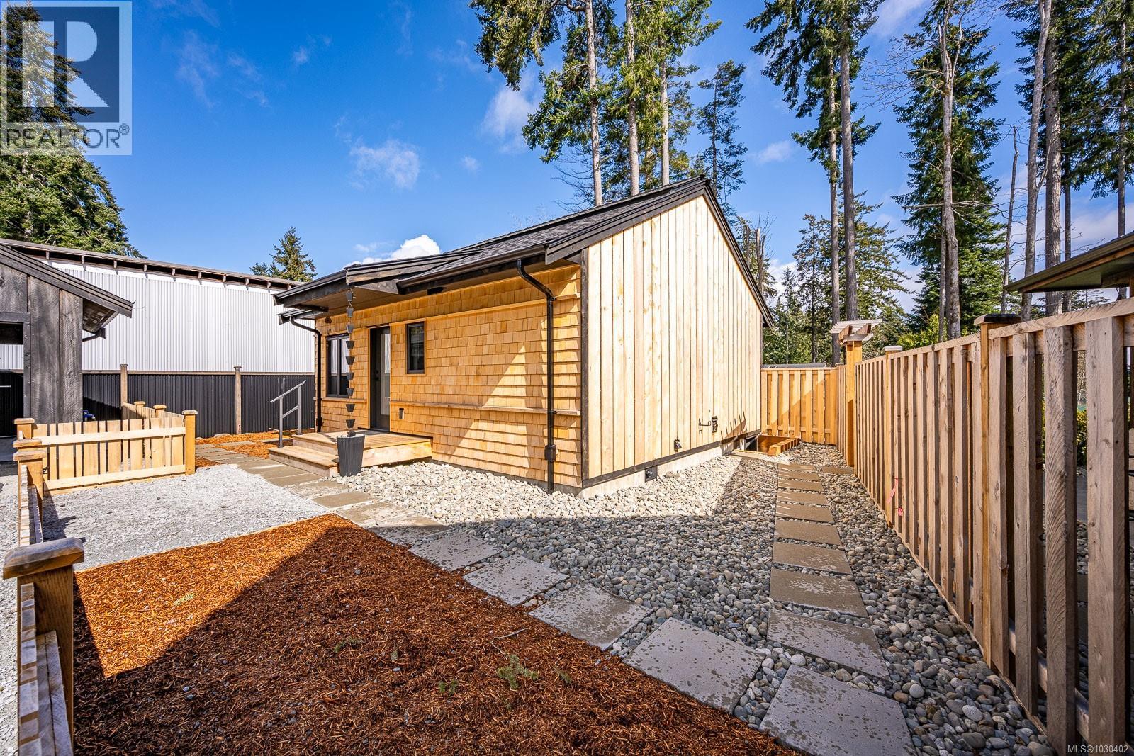 4615 Thompson Clarke Dr E, Bowser