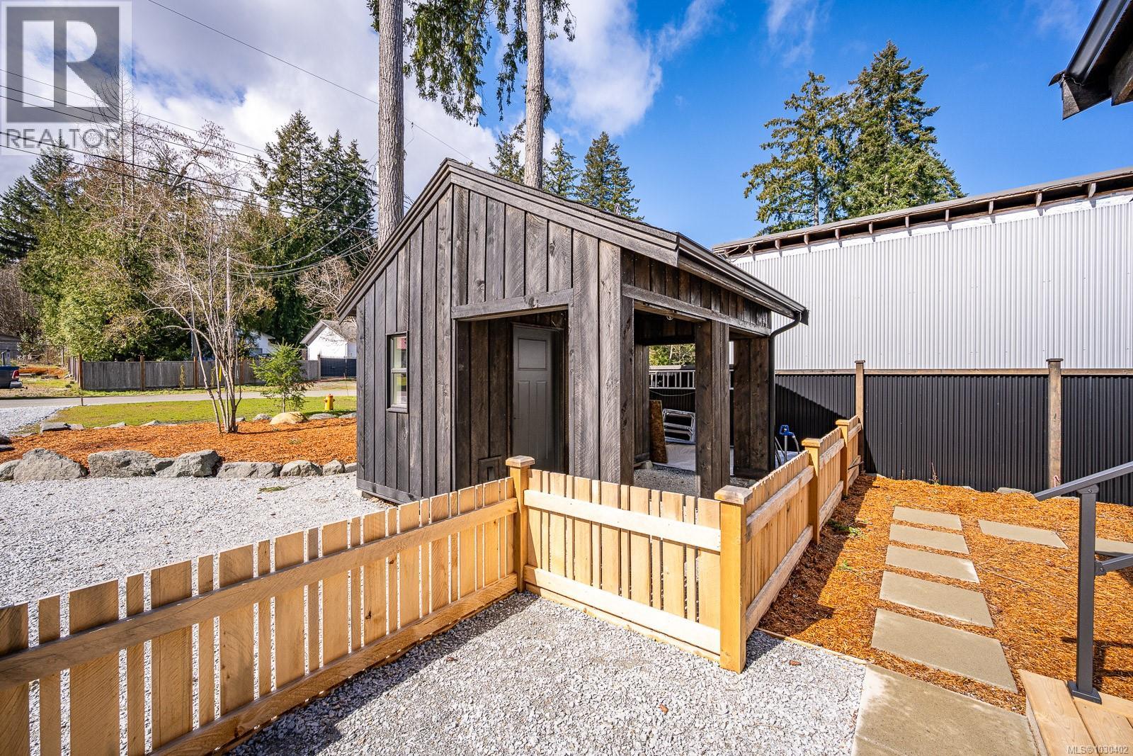 4615 Thompson Clarke Dr E, Bowser