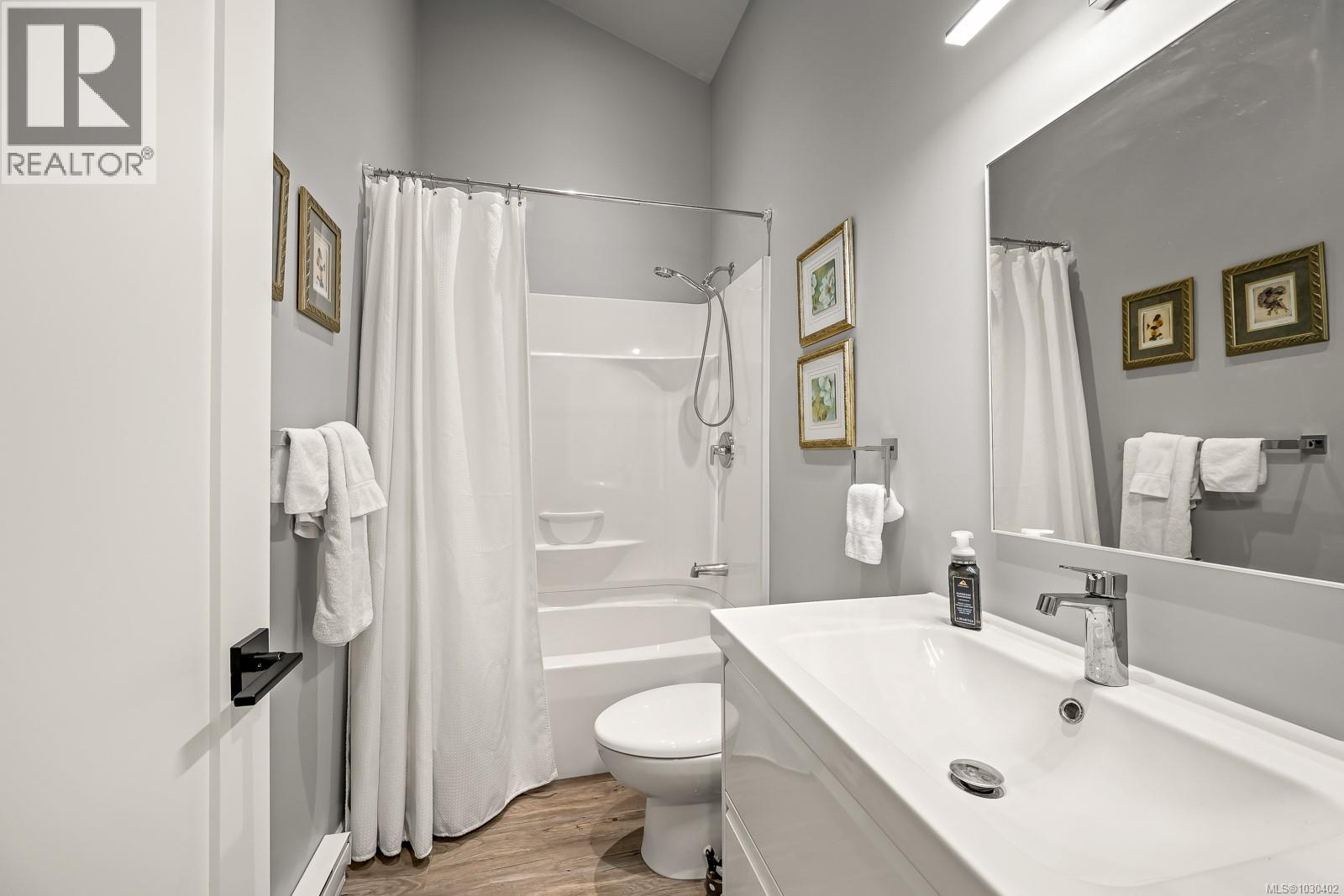 4615 Thompson Clarke Dr E, Bowser