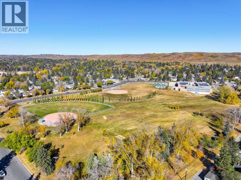 
          3423 23 Street Northwest
            <br/>
            <span>Calgary</span>
            , 
            <span>AB</span>
             <span>T3L0T8</span>
         - Photo 46