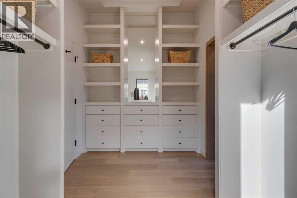 
          3423 23 Street Northwest
            <br/>
            <span>Calgary</span>
            , 
            <span>AB</span>
             <span>T3L0T8</span>
         - Photo 22