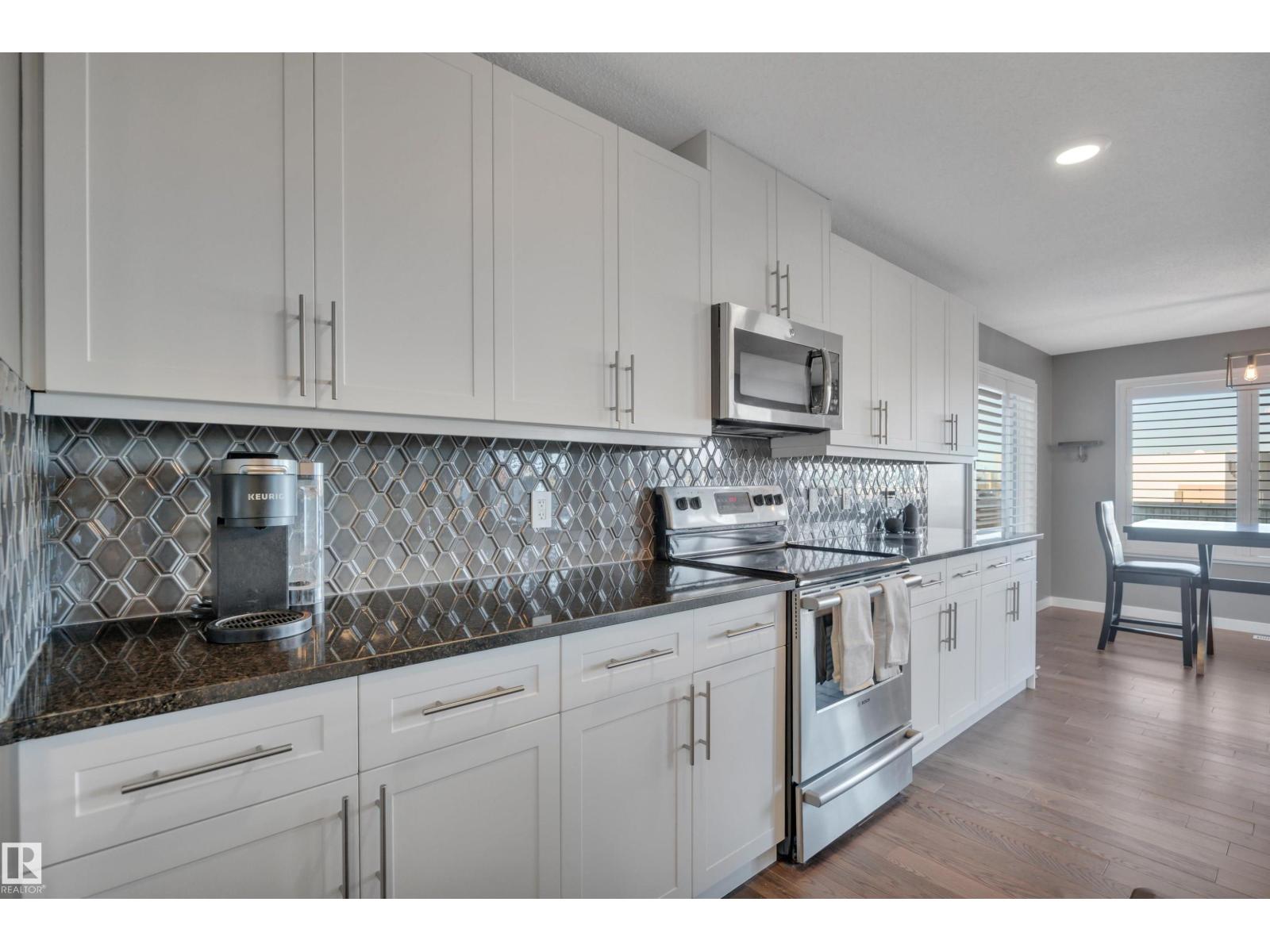 16408 12 AV SW, Edmonton