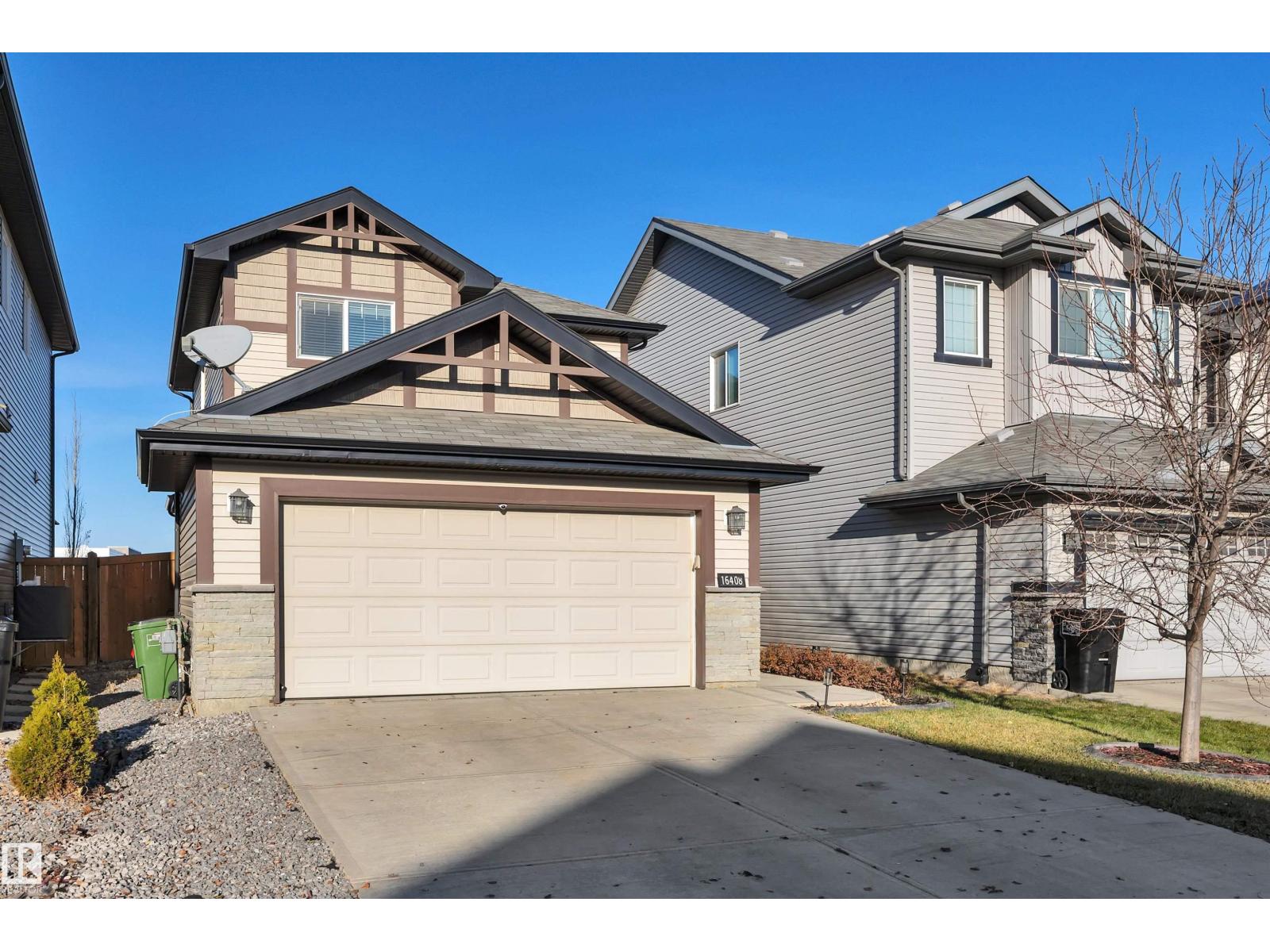 16408 12 AV SW, Edmonton