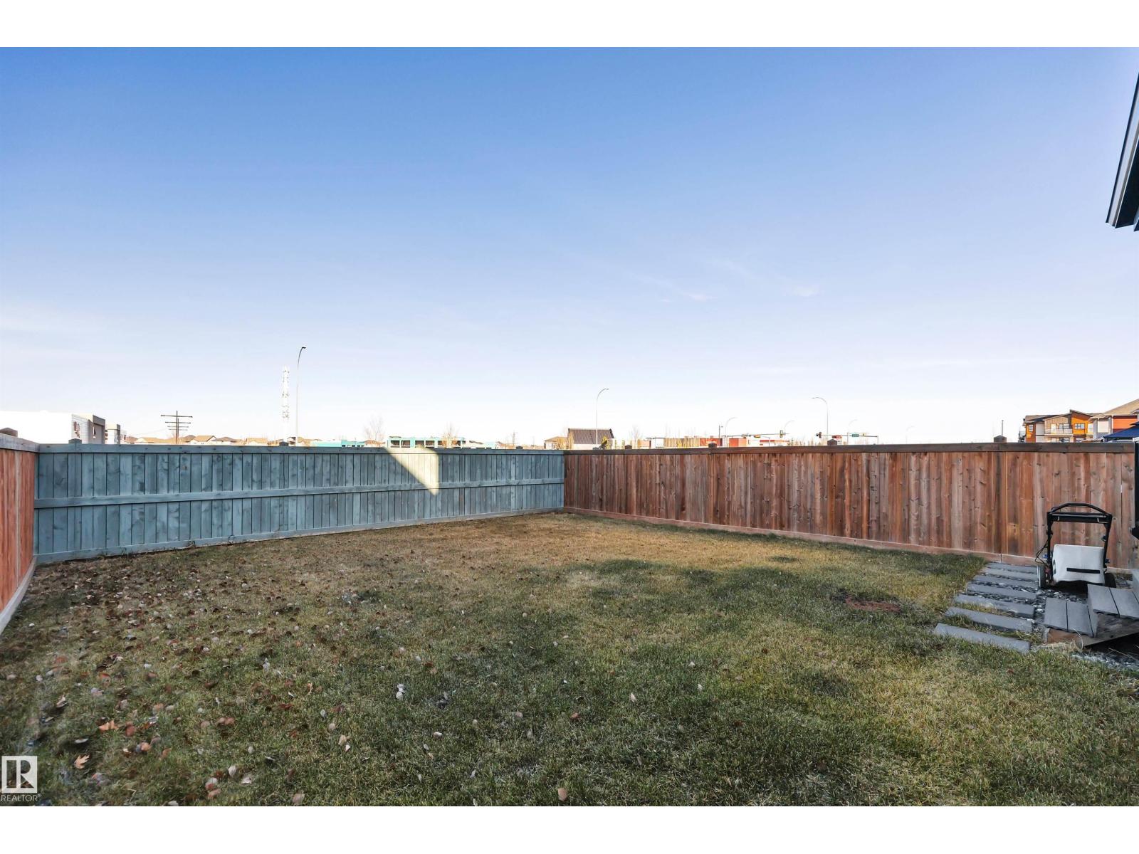 16408 12 AV SW, Edmonton