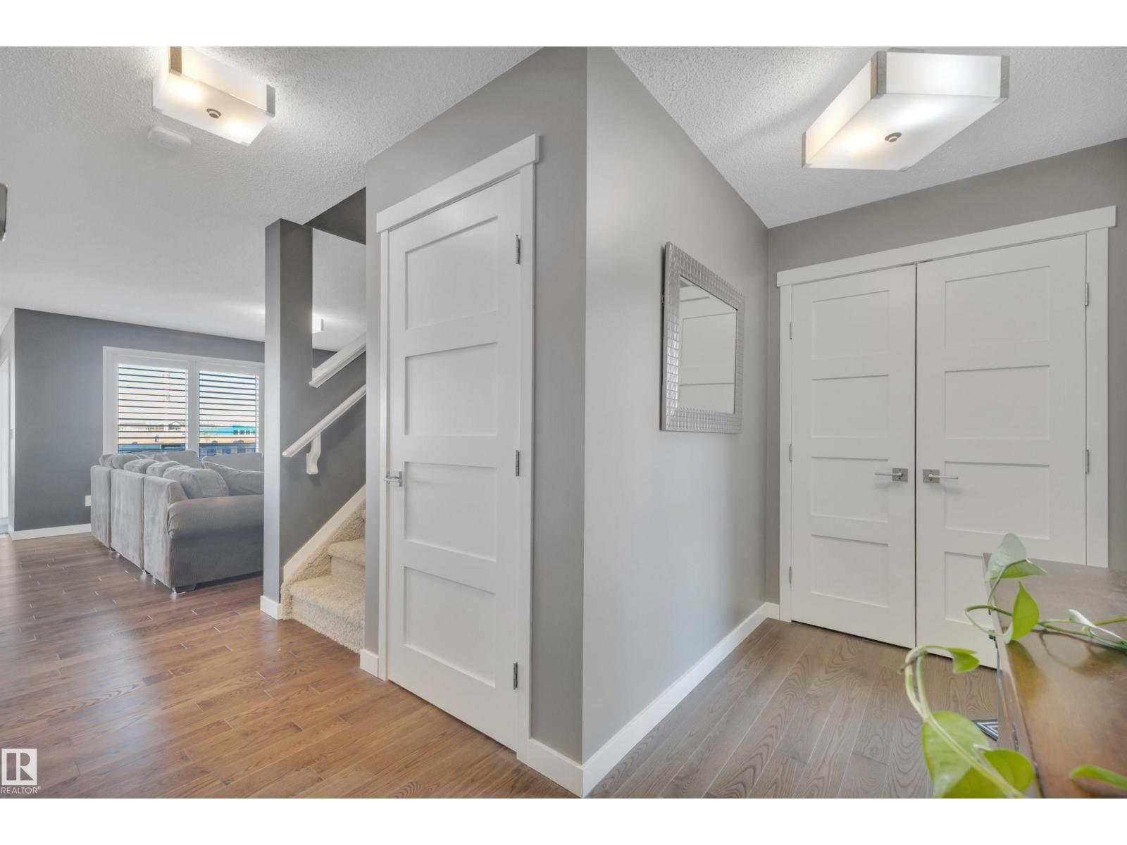 16408 12 AV SW, Edmonton