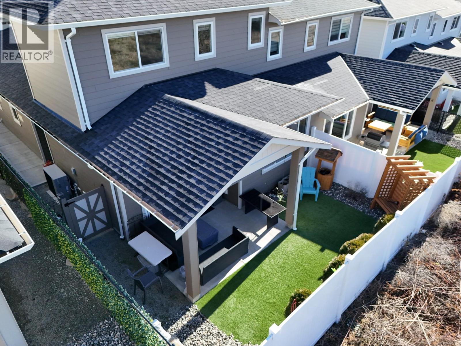 3369 Hawks Crescent - 3