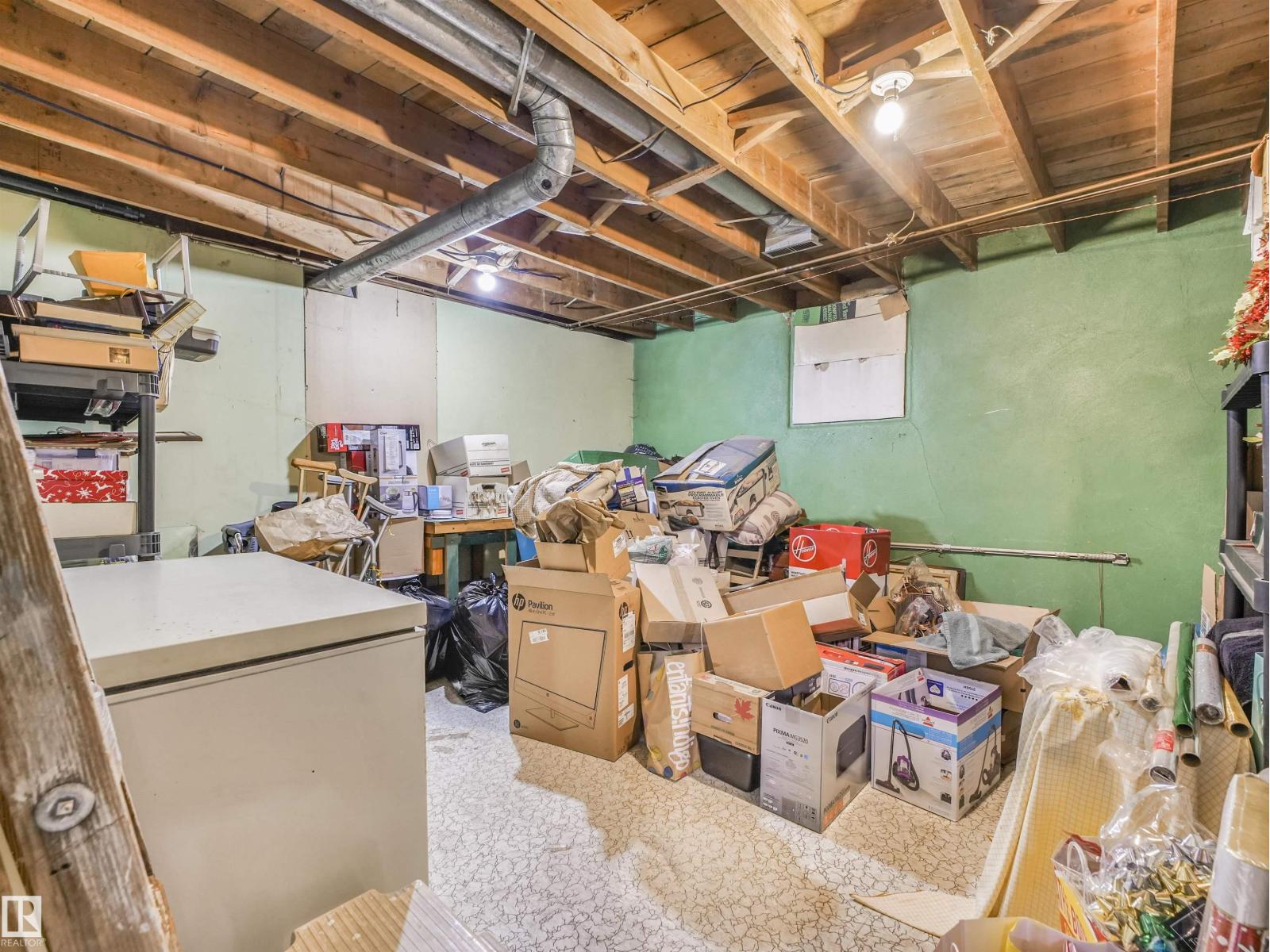 8608 137Ave AV NW, Edmonton