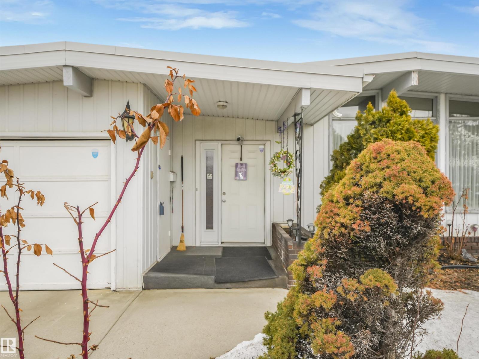 8608 137Ave AV NW, Edmonton