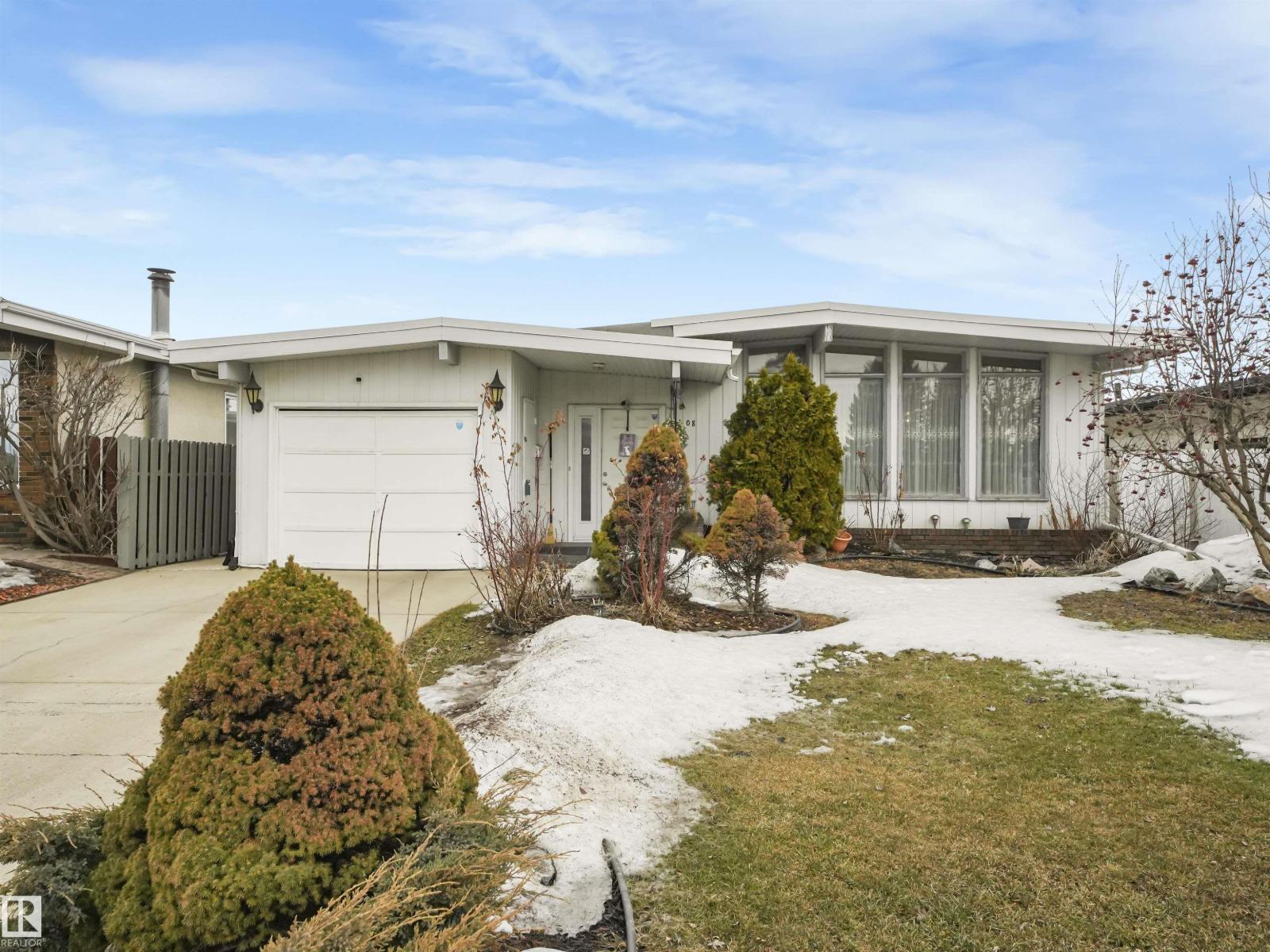 8608 137Ave AV NW, Edmonton