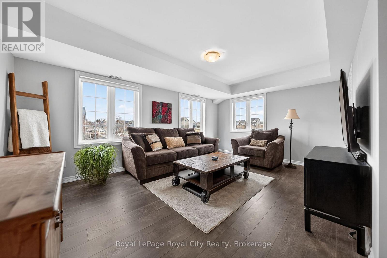 1B - 85 MULLIN DRIVE